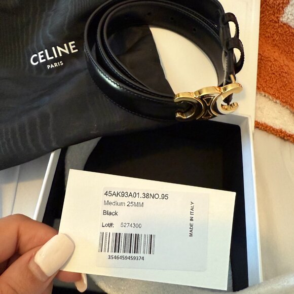 Celine Medium Triomphe Belt in Leather, Black - Size EU 95 ( US 8/10) - Picture 4 of 11